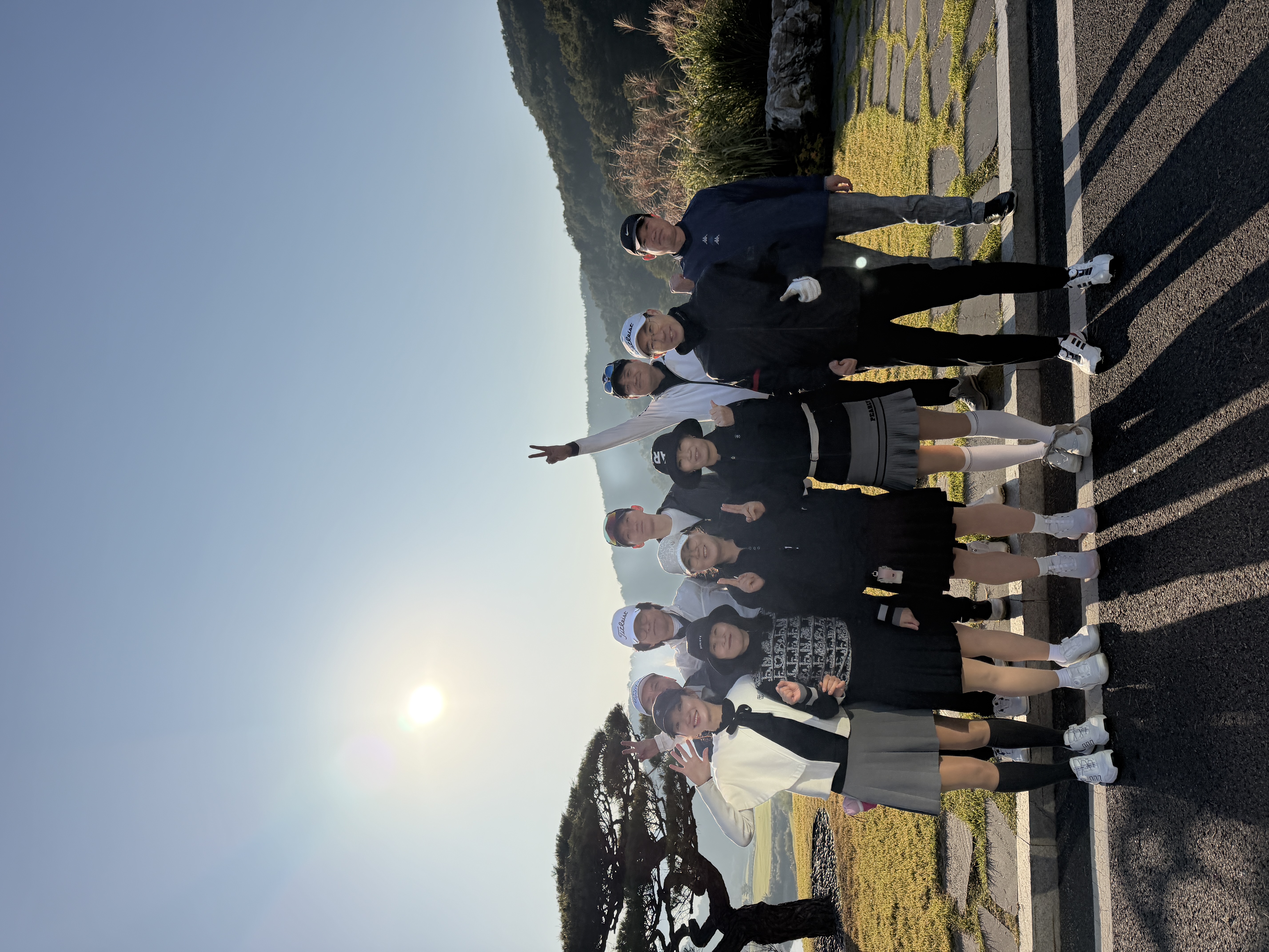 # ⛳ 가을 하늘 아래, 웃음과 사랑이 함께한 갈매교회 골프동호회
